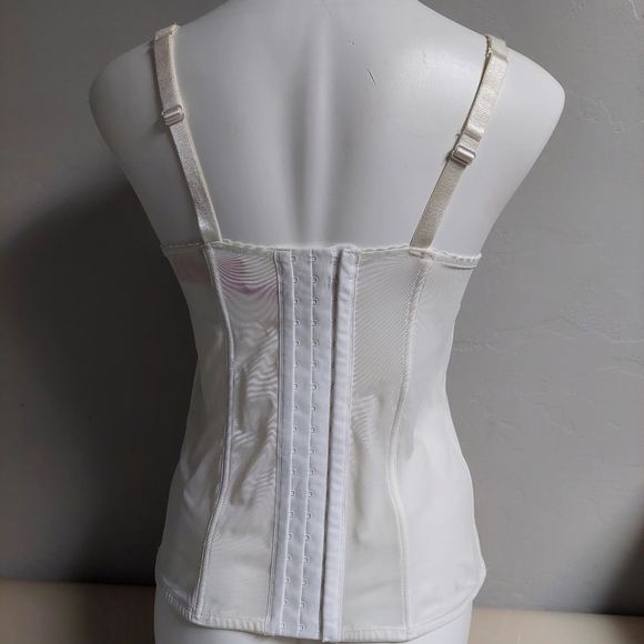 Cacique Intimates White‎ Corset Bra Size XL Bustier Y2K Eyelet Trim Pink Bows - Picture 2 of 12